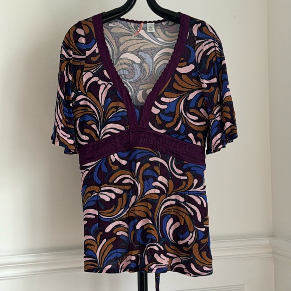 Anthropologie Ric Rac Rayon Silk Burgundy Flare Sleeve Top Sz S B12 - Picture 1 of 10